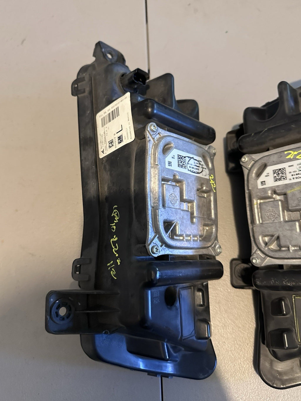 Fog Light Cadillac CTS 2014-2019 GM2563113 GM2562113