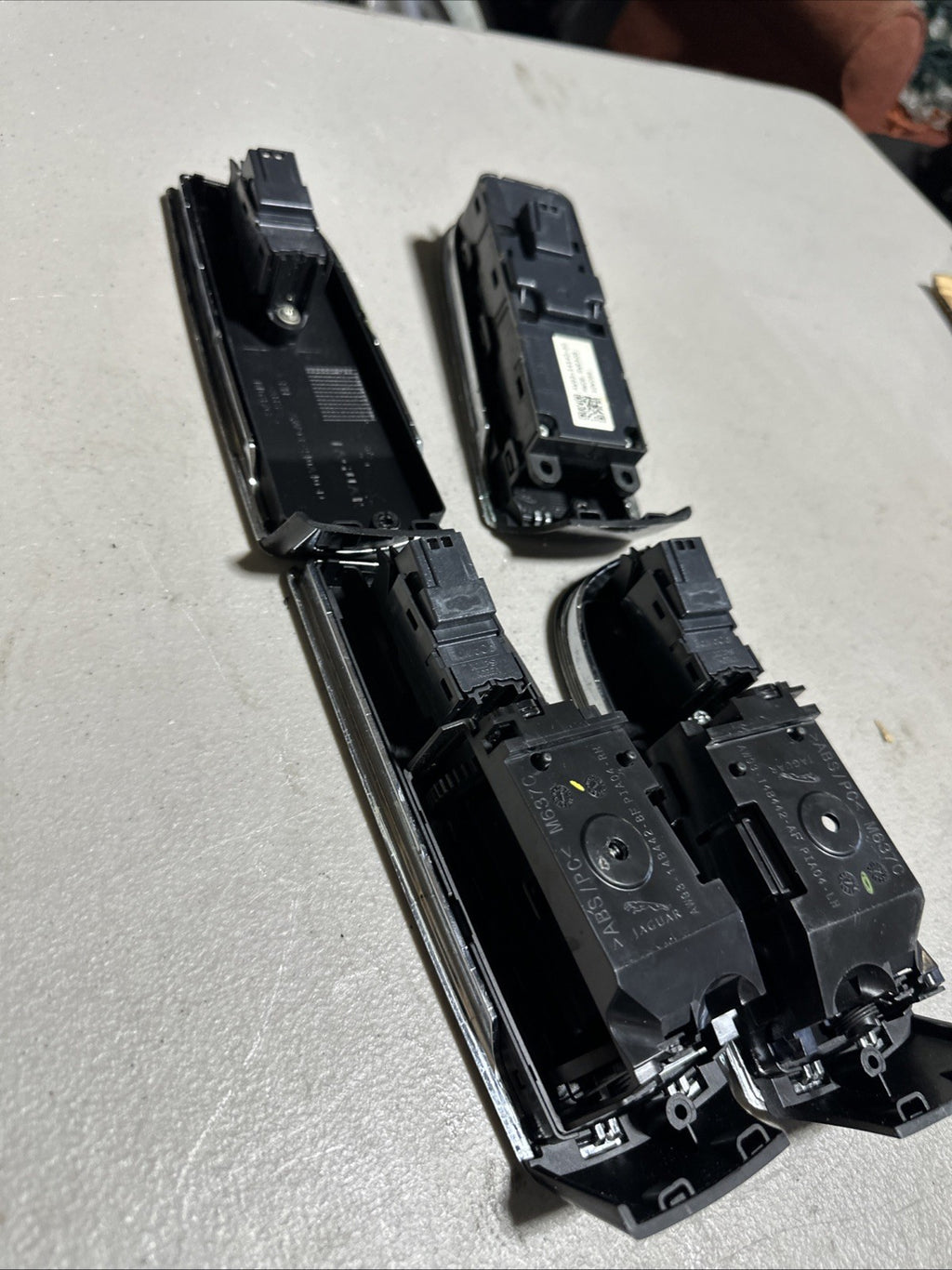 2010-2019 Jaguar XJ Window Control Switch Set OEM AW93-14B442-AF