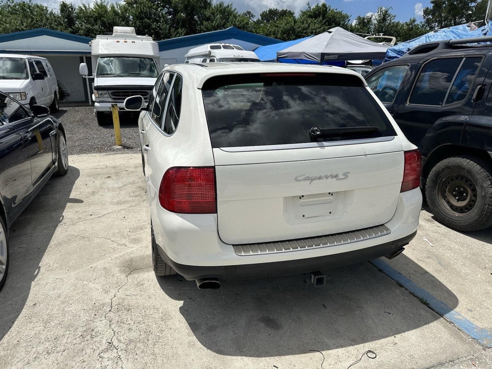 2003-2006 Porsche Cayenne Rear Bumper Cover 95550541102G2X OEM Used