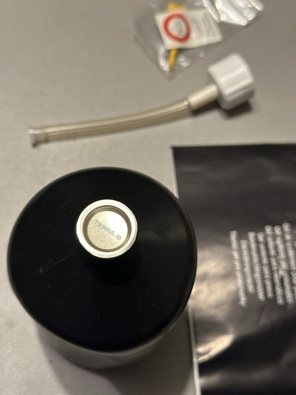 2005-2012 PORSCHE BOXSTER 987 FLAT TIRE EMERGENCY TOOL ROADSIDE SEALANT KIT OEM