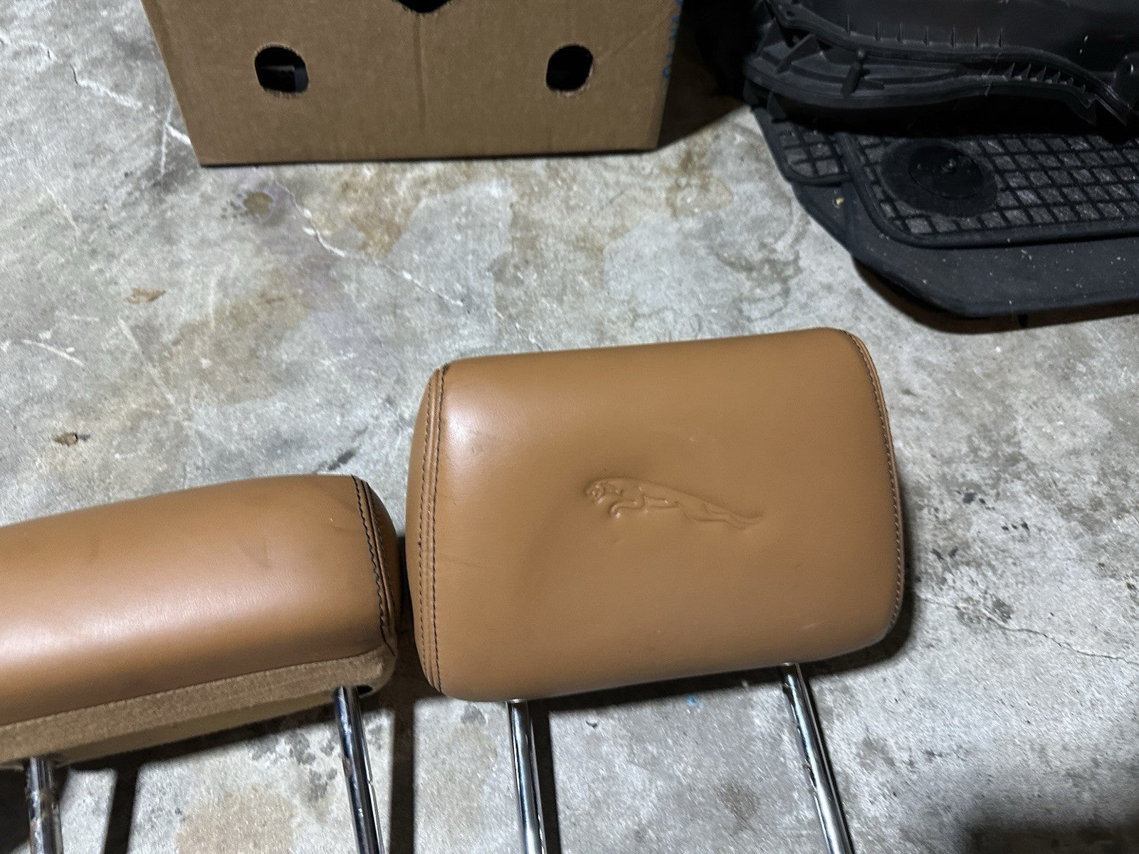10-19 Jaguar XJ XJL X351 Headrest Head Rest Set Brown OEM
