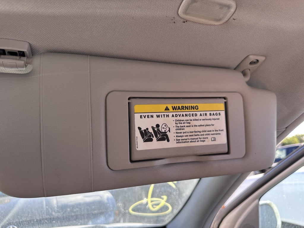 OEM 2006-2007 Mercedes C230 Driver and Passenger Side Sun Visor Gray