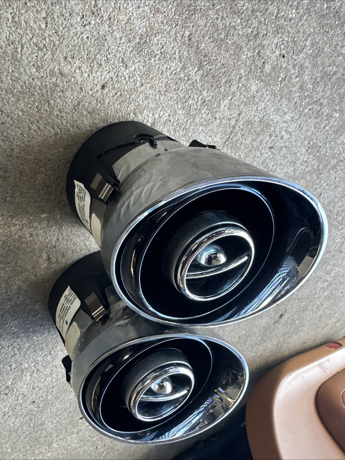 10-19 Jaguar X351 XJ XJR Dash Dashboard Air Conditioning Air Center Vents 2p OEM