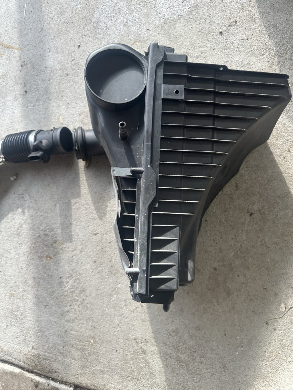 2003-2006 PORSCHE CAYENNE 4.5L - AIR Intake TUBE / PIPE Cleaner System Complete