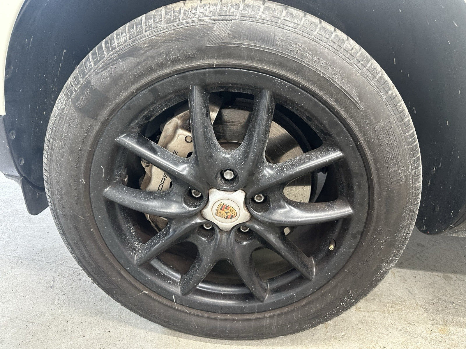 18" Porsche Cayenne OEM 67480 wheels rims black