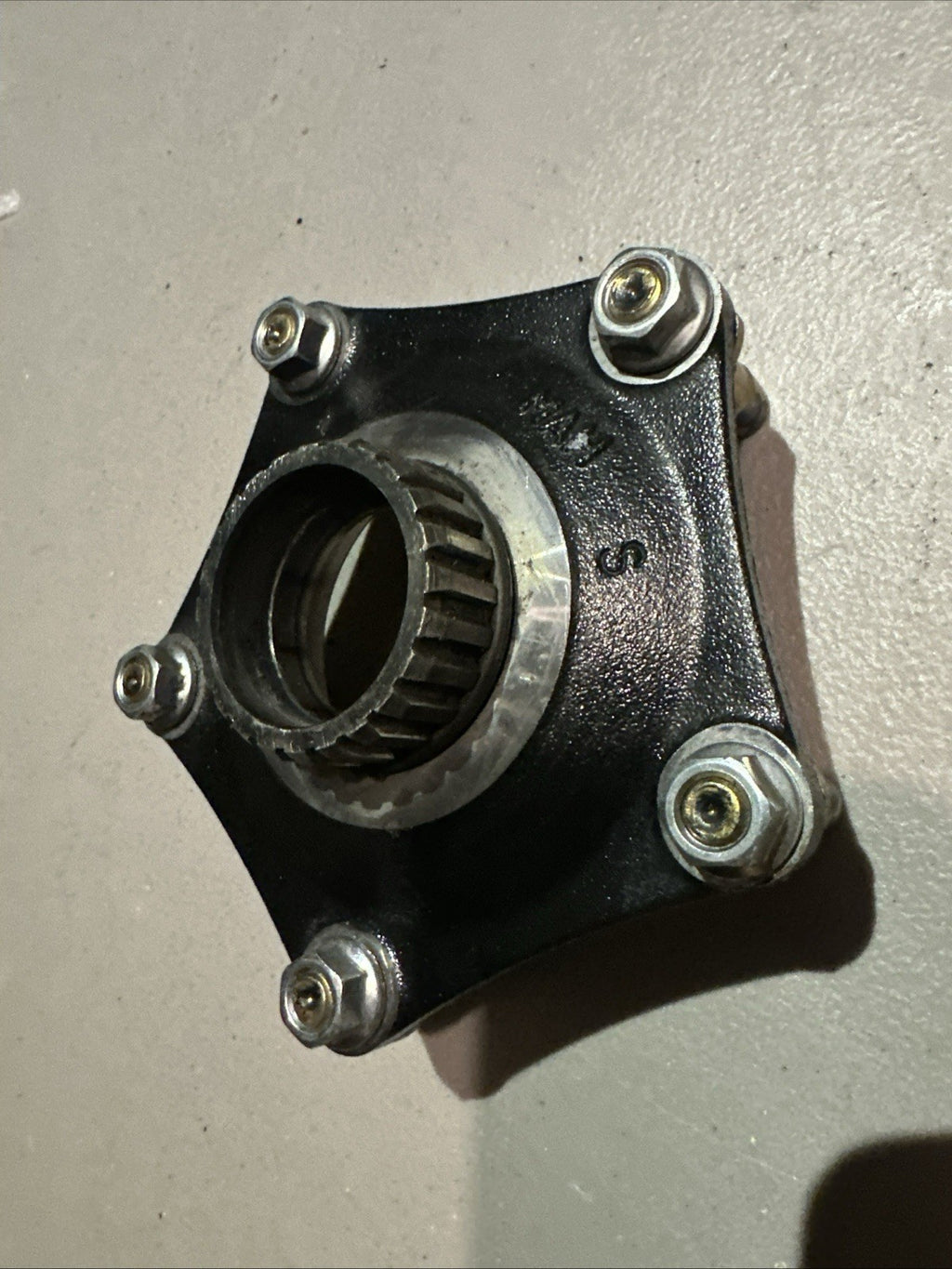 2004 HONDA SHADOW VT750C REAR WHEEL HUB