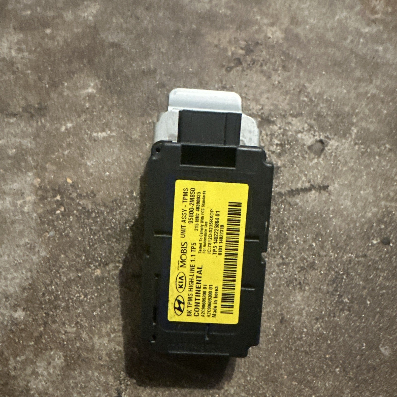 13-16 Hyundai Genesis Coupe Chassis ECM Suspension TPMS Control Module