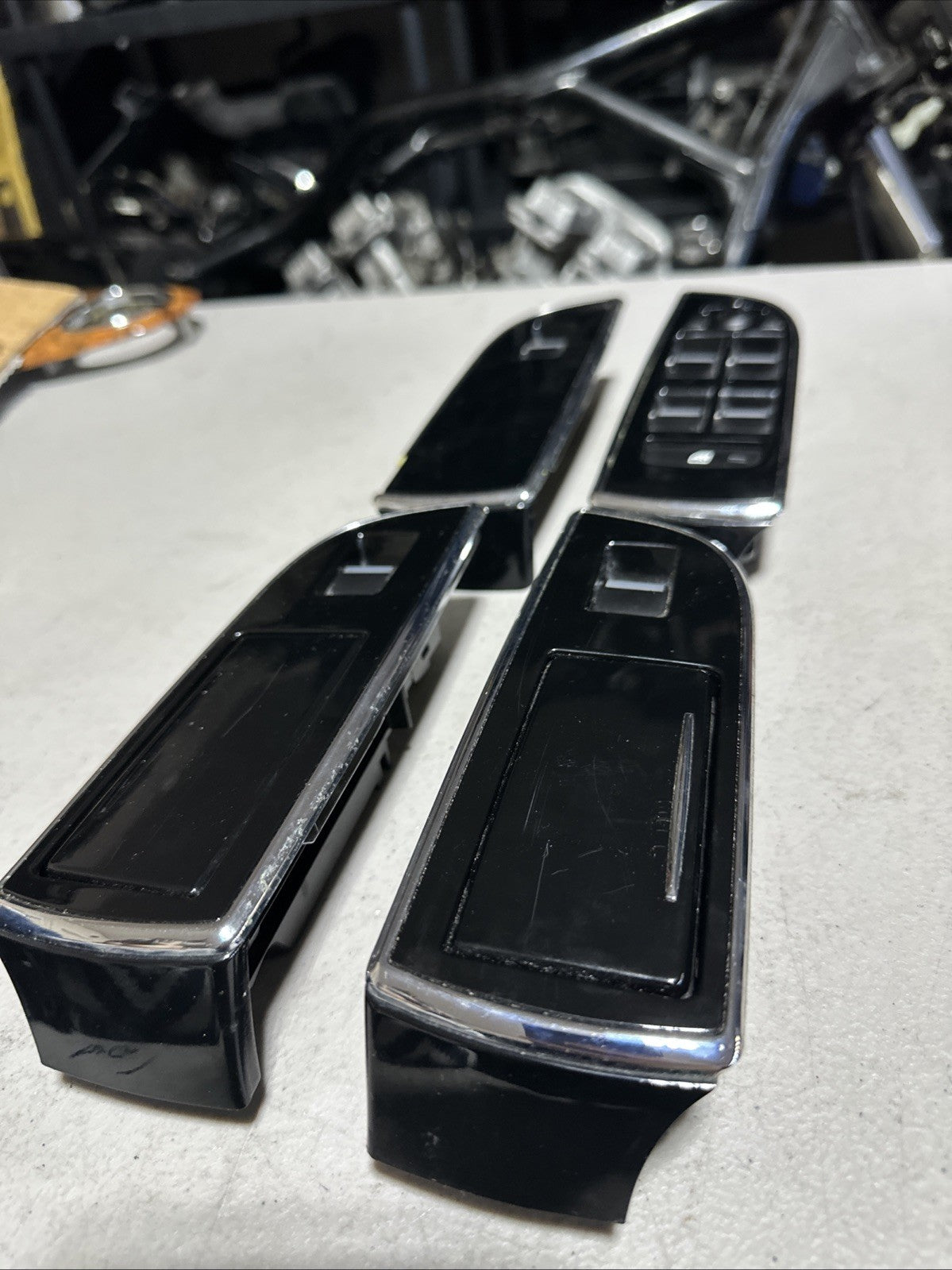 2010-2019 Jaguar XJ Window Control Switch Set OEM AW93-14B442-AF