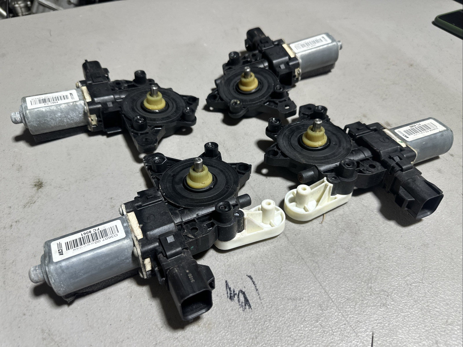 JAGUAR XJ X351 2011 2014 WINDOW MOTOR FRONT REAR RH LH SET FC8061 FC8060 FC7954