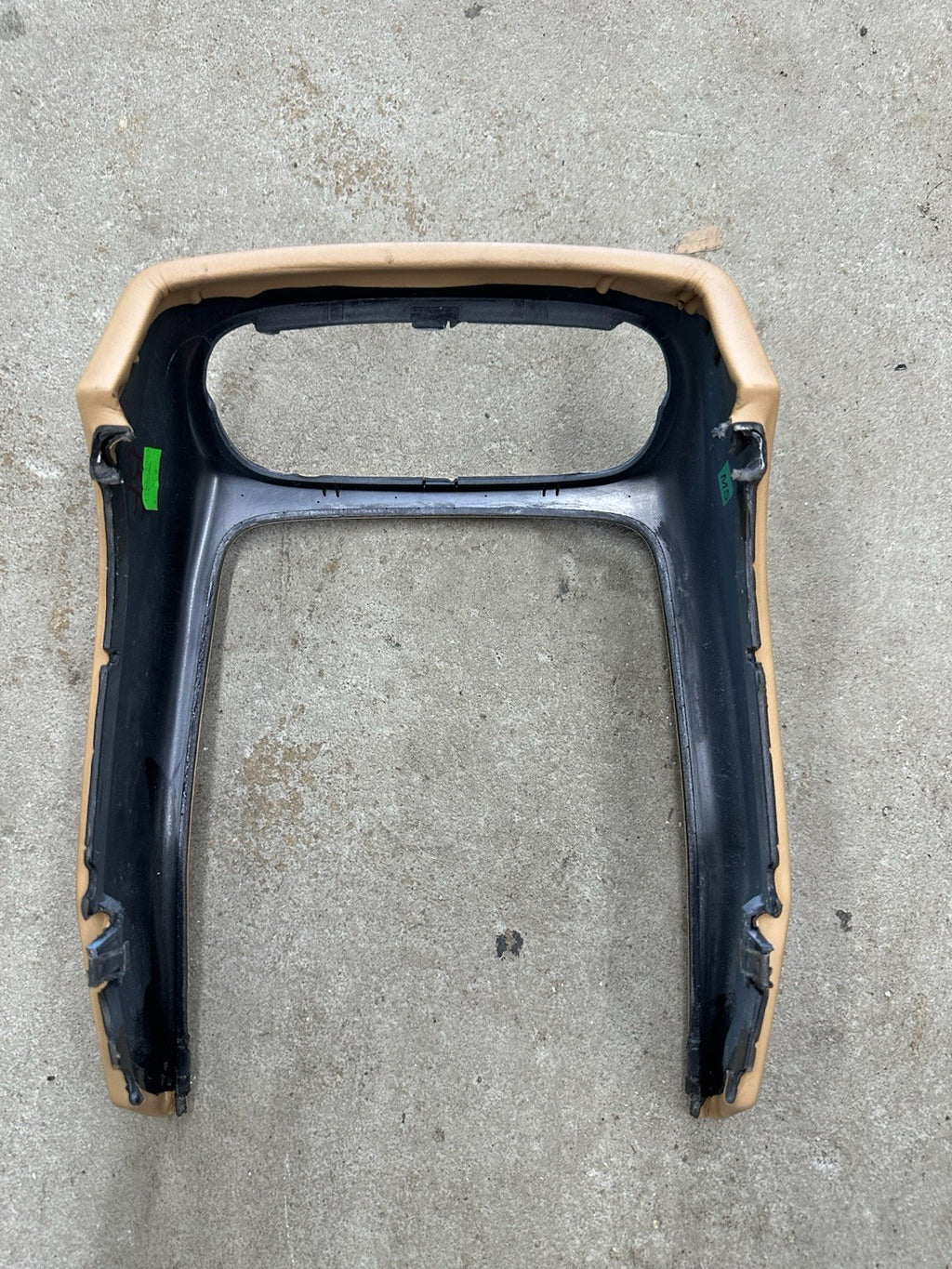 03-06 PORSCHE CAYENNE CENTER AC A/C VENT PANEL TRIM BEZEL OEM