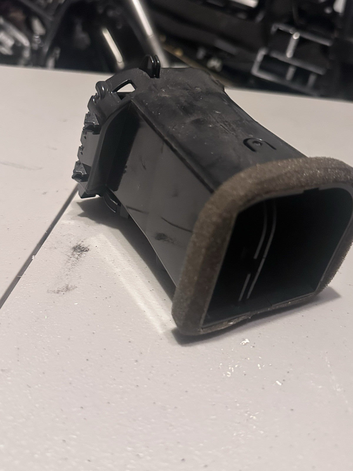 2011-2022 Dodge Charger Front Left Outer Driver Dash Air Vent OEM S12