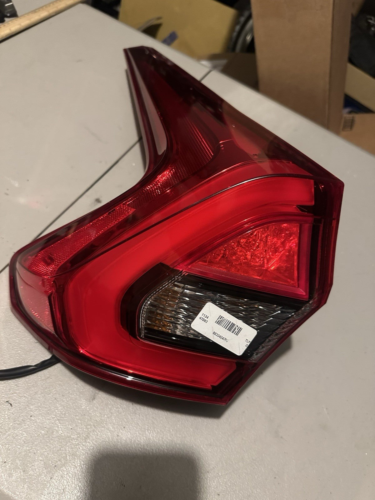 2018 2019 2020 MITSUBISHI ECLIPSE CROSS REAR OUTER LEFT TAIL LIGHT OEM LH
