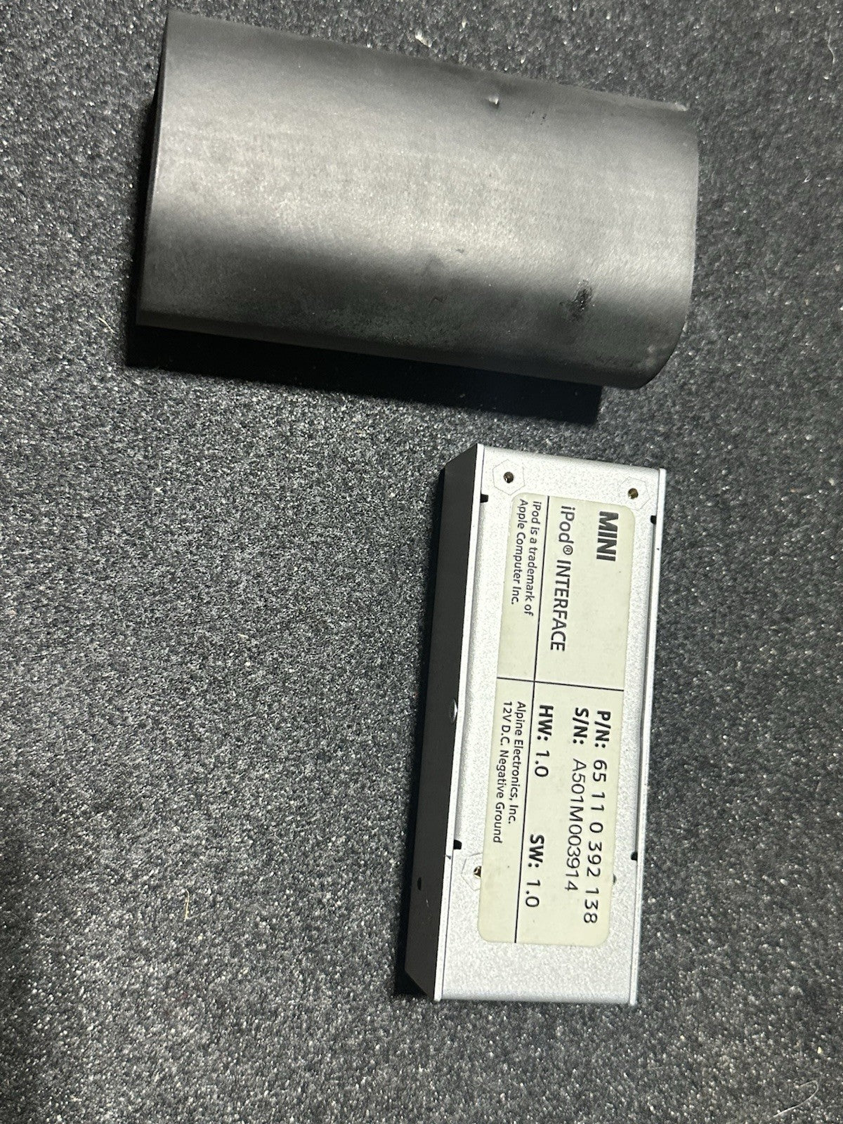 65 11 0 392 138 2005 Mini Cooper R52 iPod INTERFACE Plug In Module Tested.  OEM