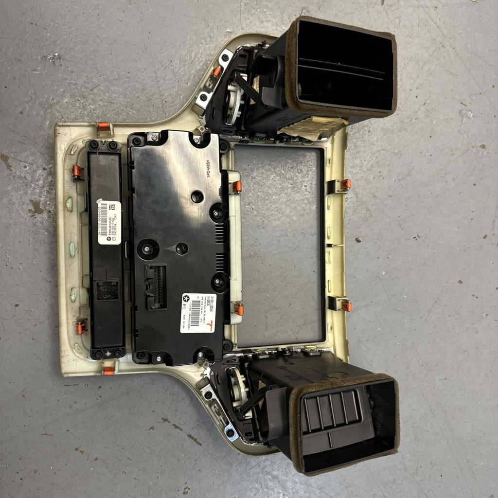 11-13 OEM Jeep Grand Cherokee Center Dash Radio Trim Bezel Panel Air Vent Silver