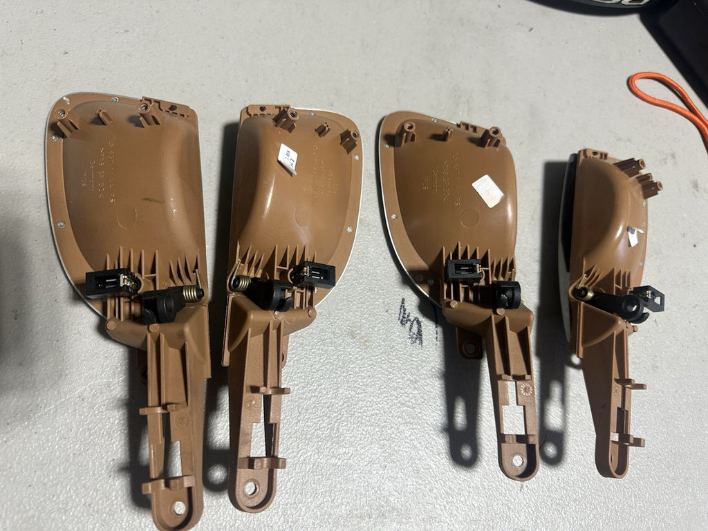 2003 - 2010 Porsche Cayenne 955 9Pa Door Handle Release Full Set
