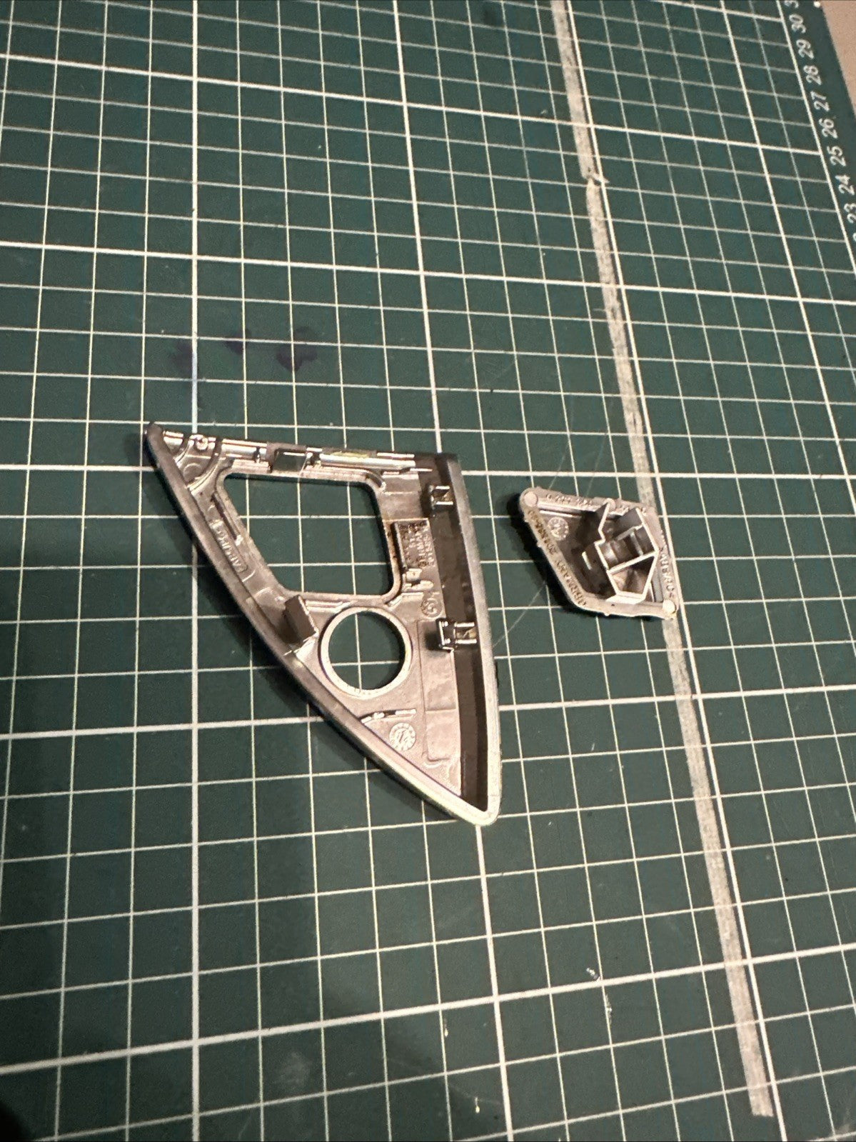 OEM BMW 5 F10 F11 Consolle Centrale Serratura Orlo Cover Cromata Rhd 9277349