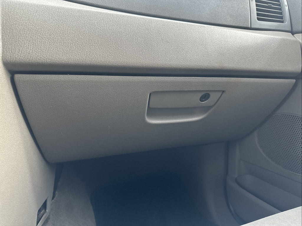 2005 2006 2007 Jeep Grand Cherokee / Commander Glove Box Compartment Slate Gray