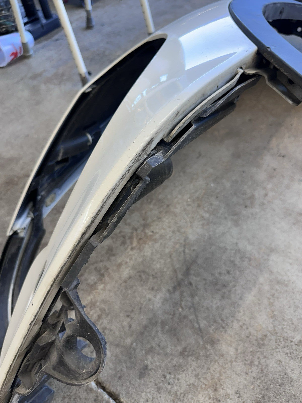 07-13 BMW E70 X5 Front Left Driver Side Fender Cover Panel White OEM✅