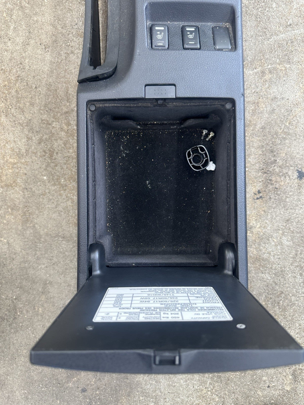 2003 05 Nissan 350Z auto Center Console Shifter Trim