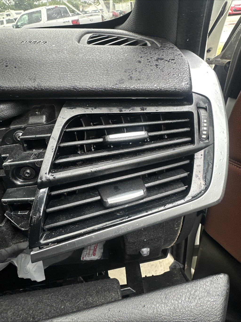 2014-2019 BMW Fresh air Grille Center air Vent 927051710 OEM