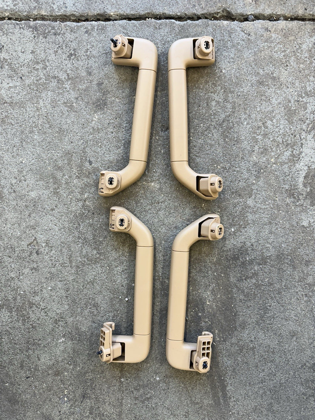 04-10 PORSCHE CAYENNE LEFT RIGHT FRONT REAR GRAB HANDLE SET Used