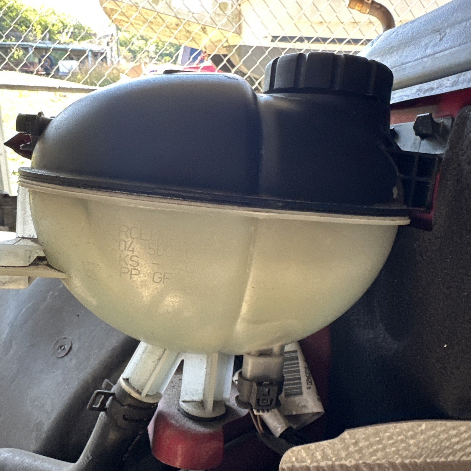 2008 - 2014 Mercedes Benz C Class W204 Coolant Overflow Expansion Reservoir Oem