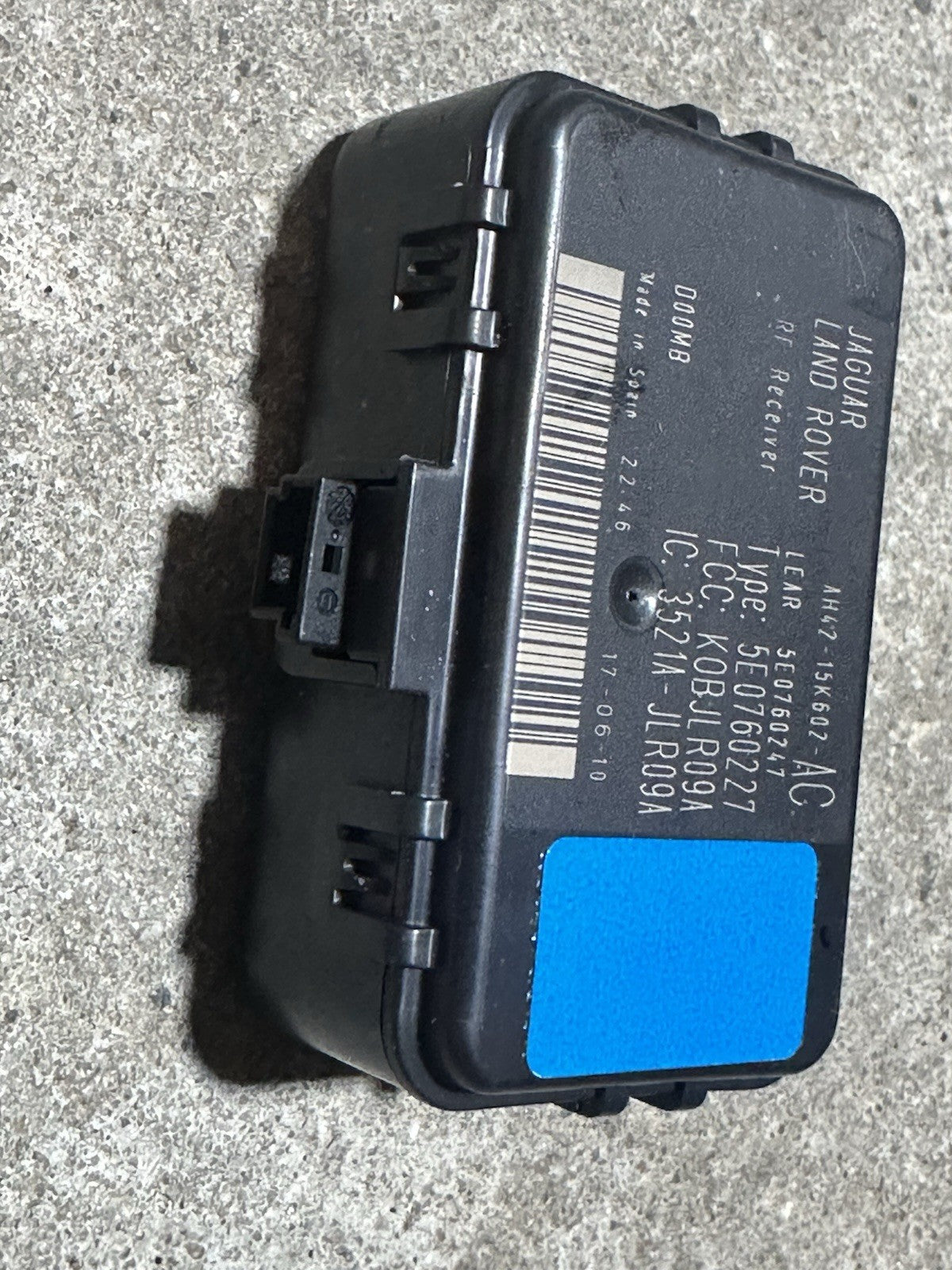 2010-2015 Jaguar XJ Keyless Entry Antenna AH62-15K602-AC 10-15