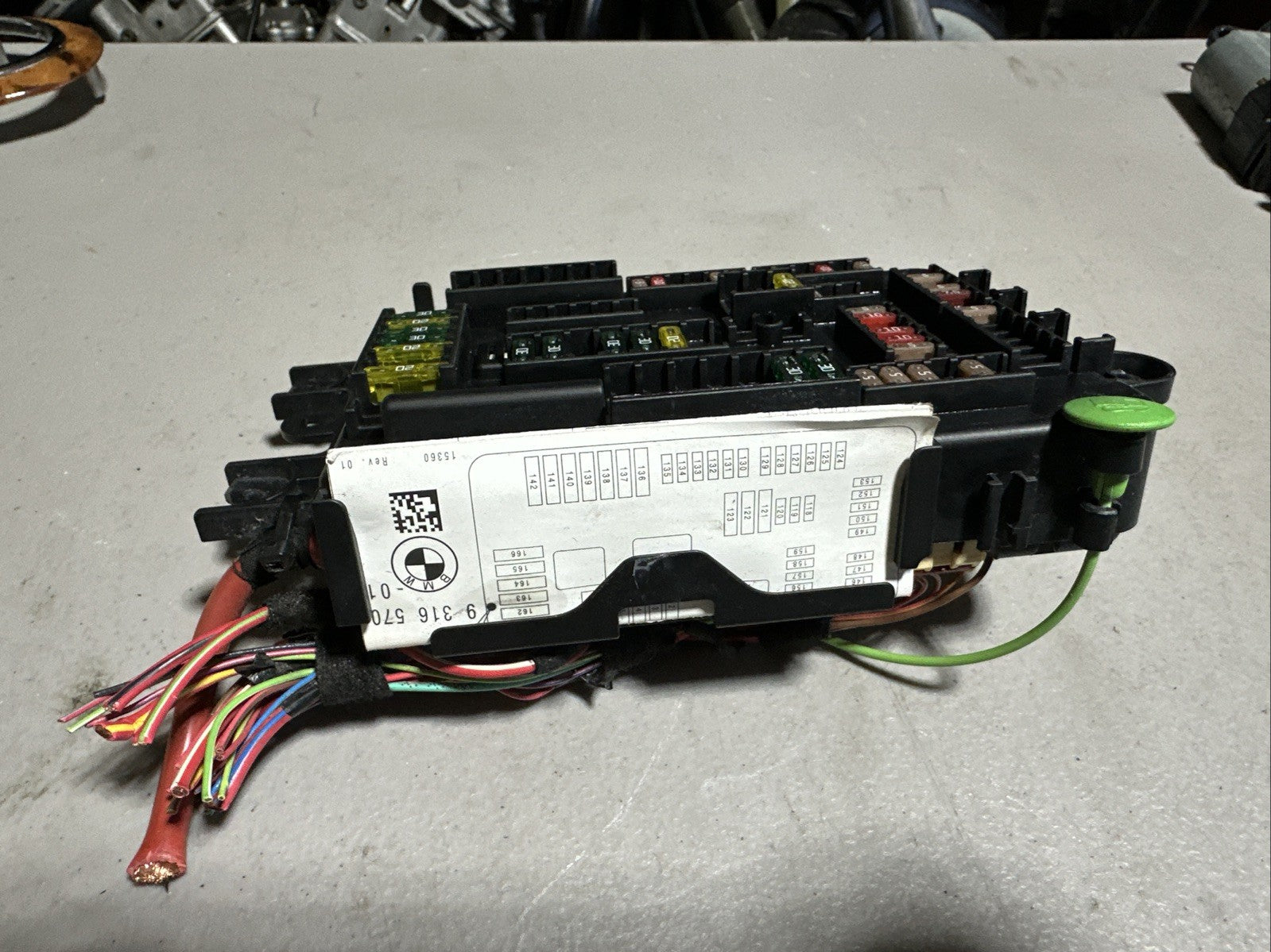 2014 2015 2016 2017 2018 Fits Bmw X5 F15 Rear Fusebox Cabin Fusebox  Oem Tested