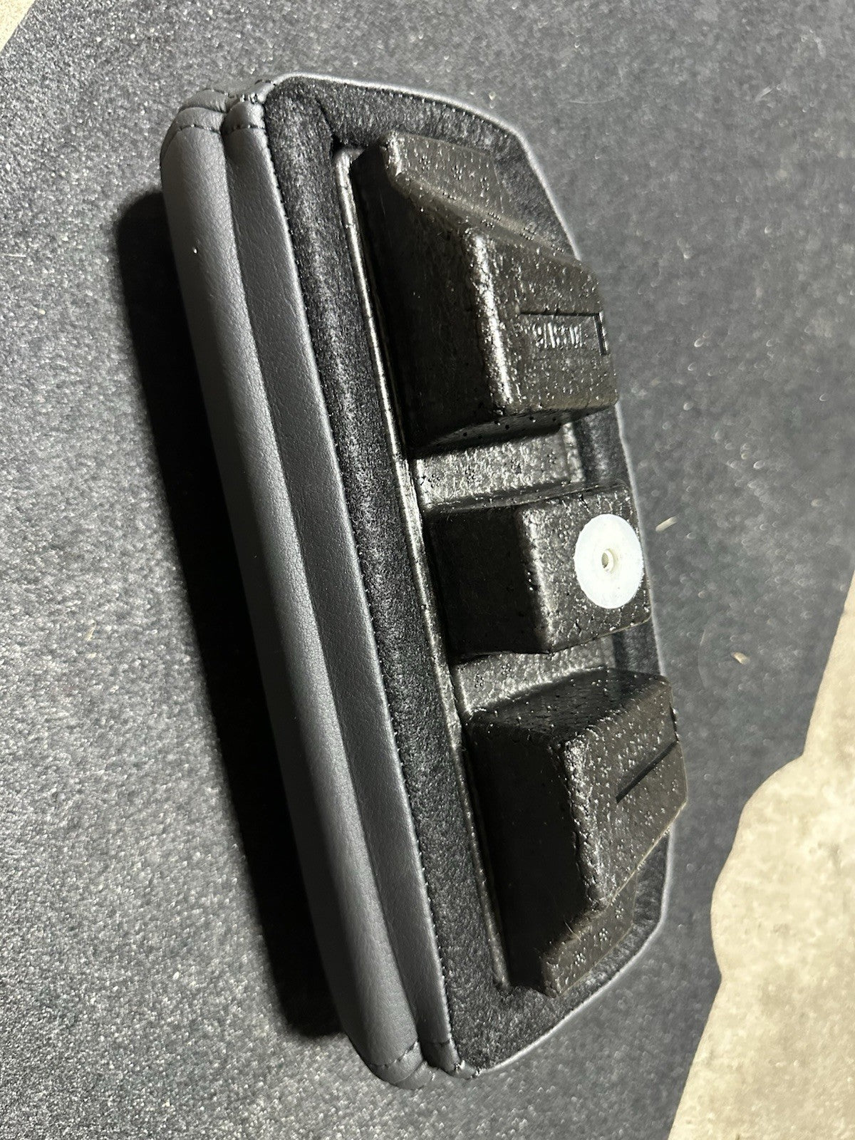 2005-2008 MINI COOPER CONVERTIBLE R52 REAR BACK SEAT HEAD REST HEADREST OEM