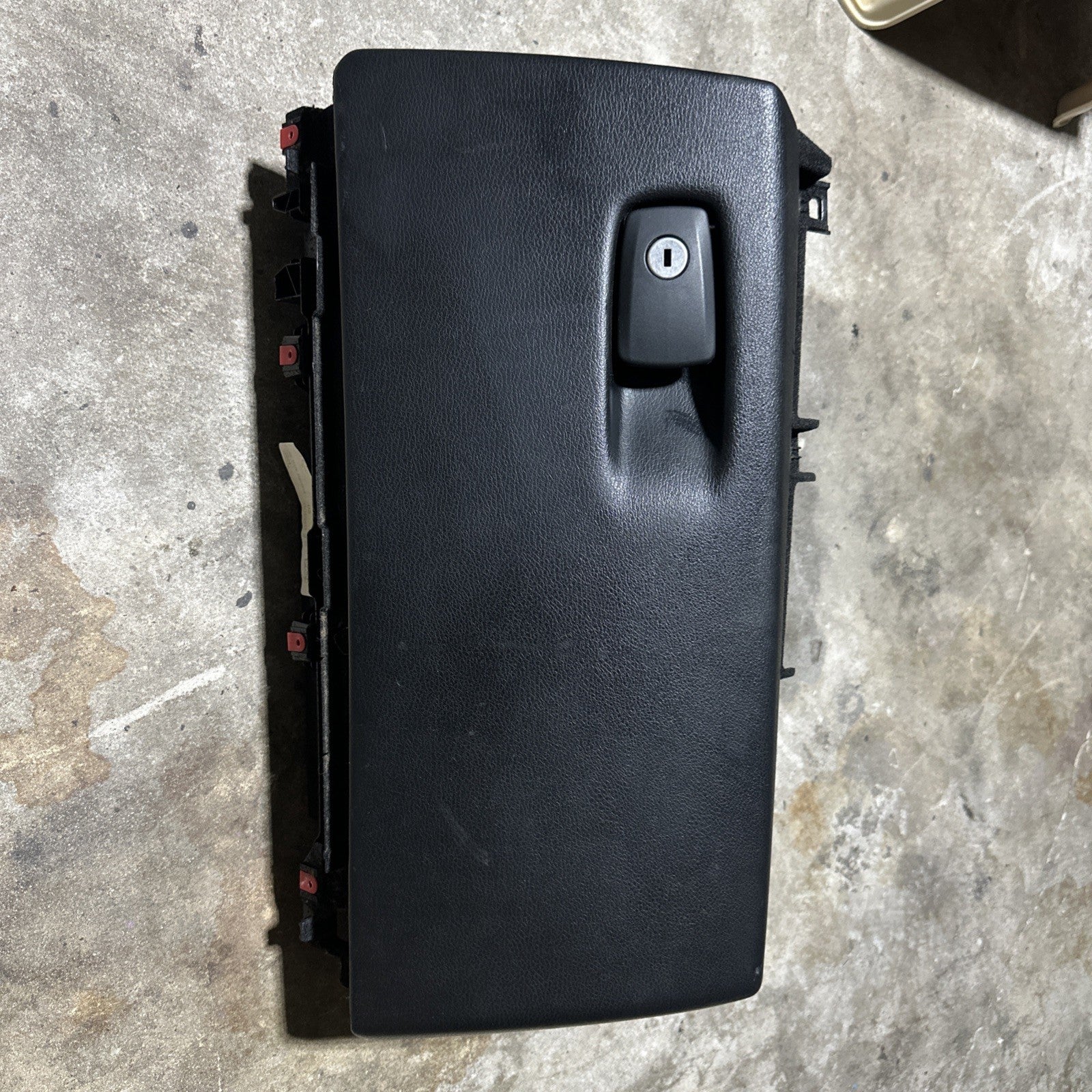 2014-2018 BMW F15 X5 Right Passenger Side Glove Box Compartment Black OEM .