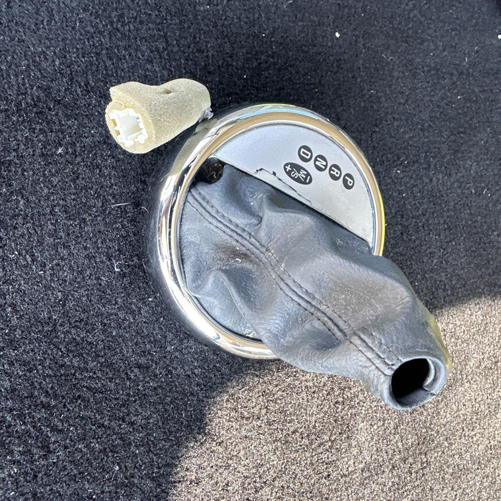 2008 MINI COOPER CONVERTIBLE R52 AT TRANSMISSION SHIFTER TRIM BEZEL W/ BOOT OEM