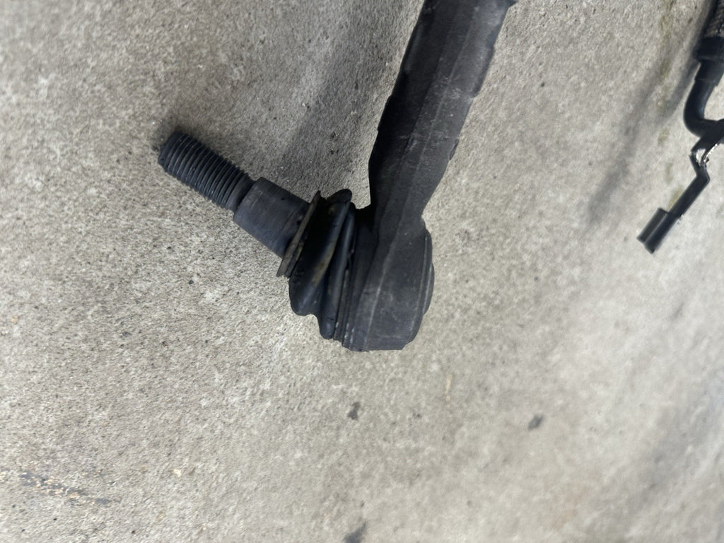 03-10 PORSCHE CAYENNE POWER STEERING RACK AND PINION OEM