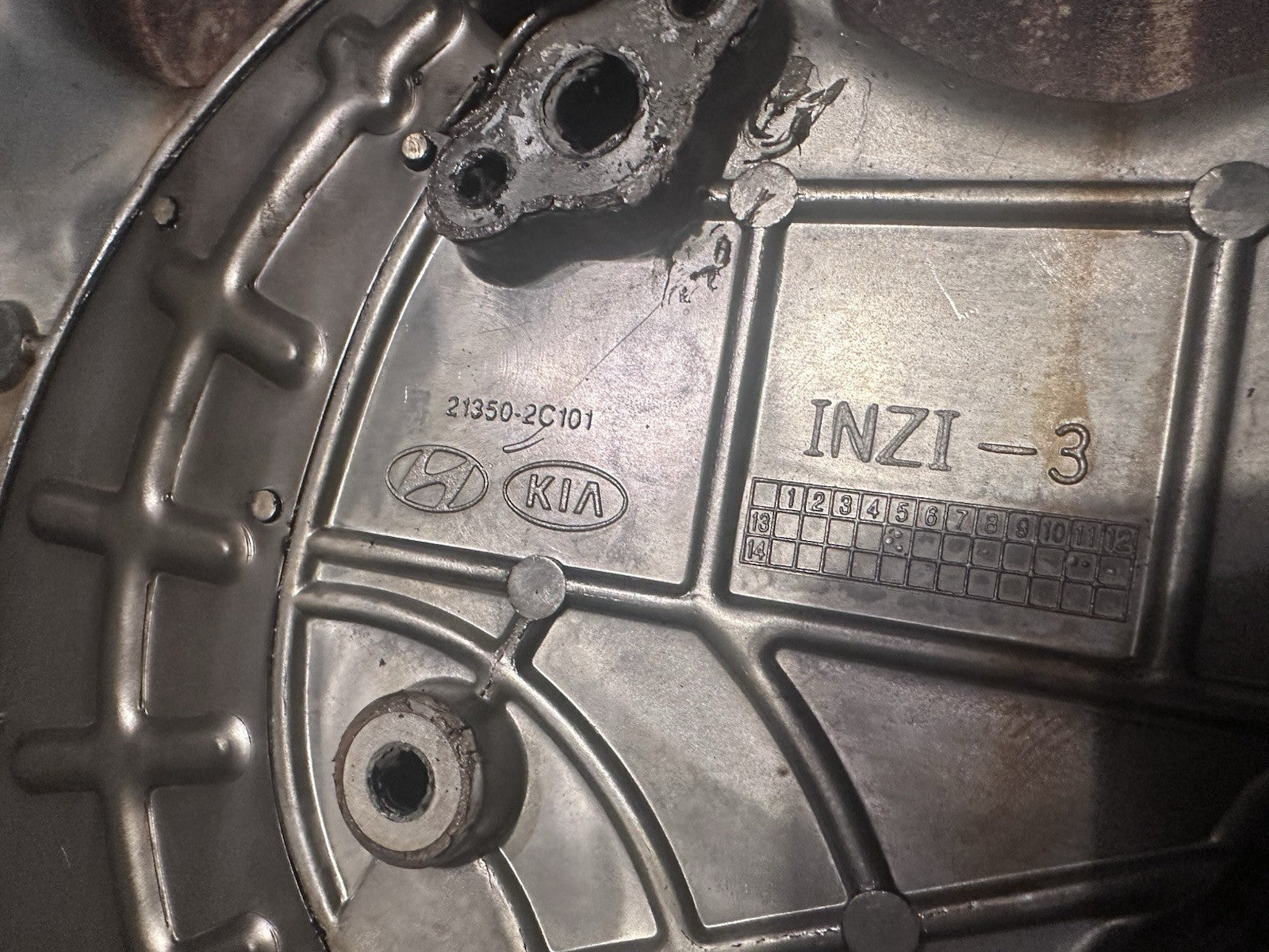 OEM 2.0L TURBO Timing Chain Cover 213502C101 HYUNDAI GENESIS COUPE 10-16 (BC17)