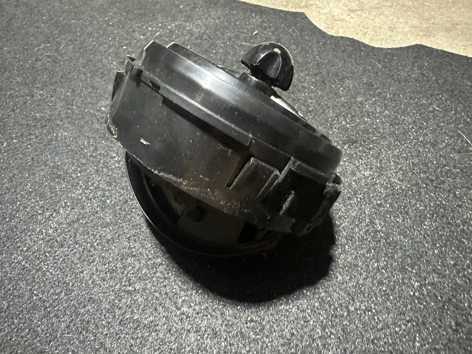 OEM Mini Cooper R50 R52 02-08 Front Left or Right Dash AC Air Vent 64226800887