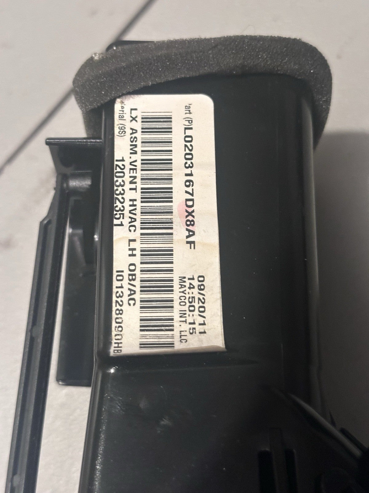 2015 - 2023 CHRYSLER 300 DASH DASHBOARD LEFT HEATER AIR VENT GRILLE🔥