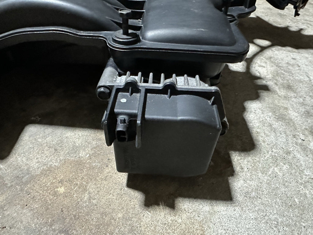 07-10 Charger Magnum Chrysler 300 3.5L V6 Upper Air Intake Manifold SAEPA6-GF30