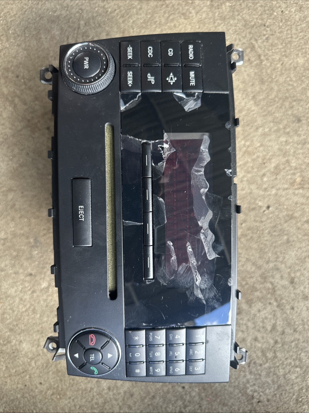2005-07 Mercedes Benz W203, C350, C320 Radio Stereo CD Player AM FM Radio OEM