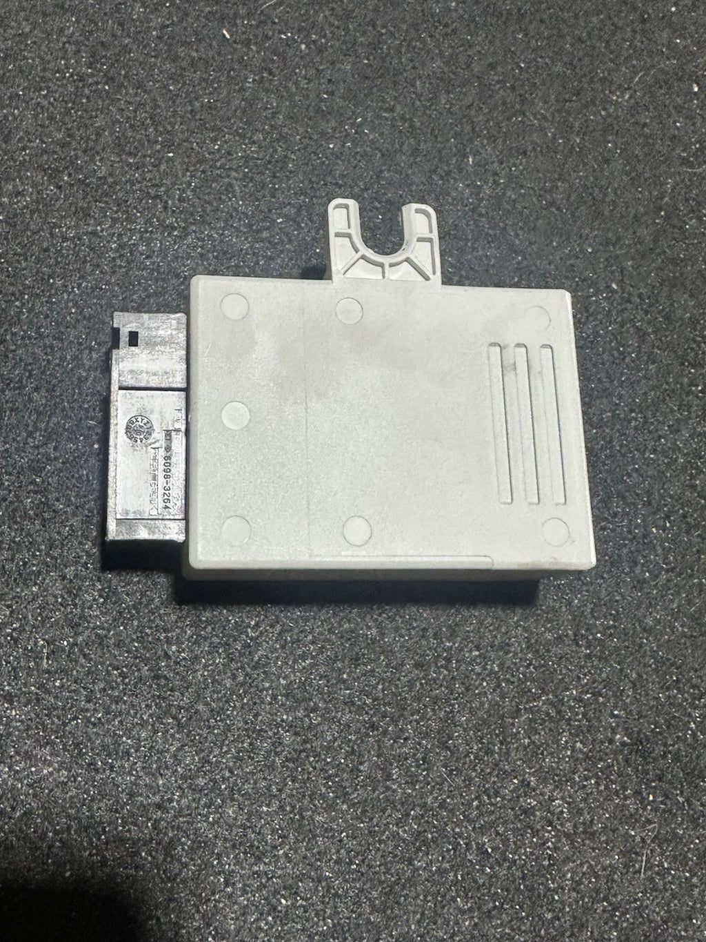 Mini BMW Control Module Relay ECU 55892110 6135-6960792 - 01