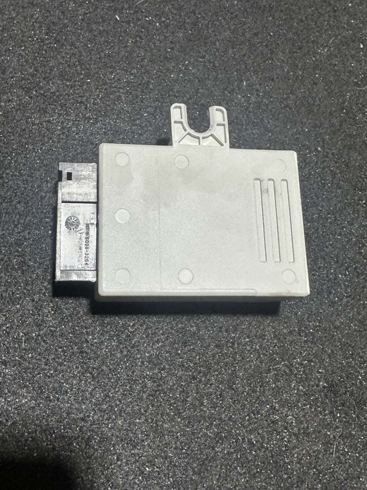 Mini BMW Control Module Relay ECU 55892110 6135-6960792 - 01