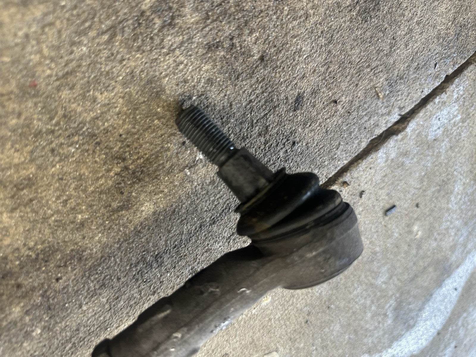 03-10 PORSCHE CAYENNE POWER STEERING RACK AND PINION OEM