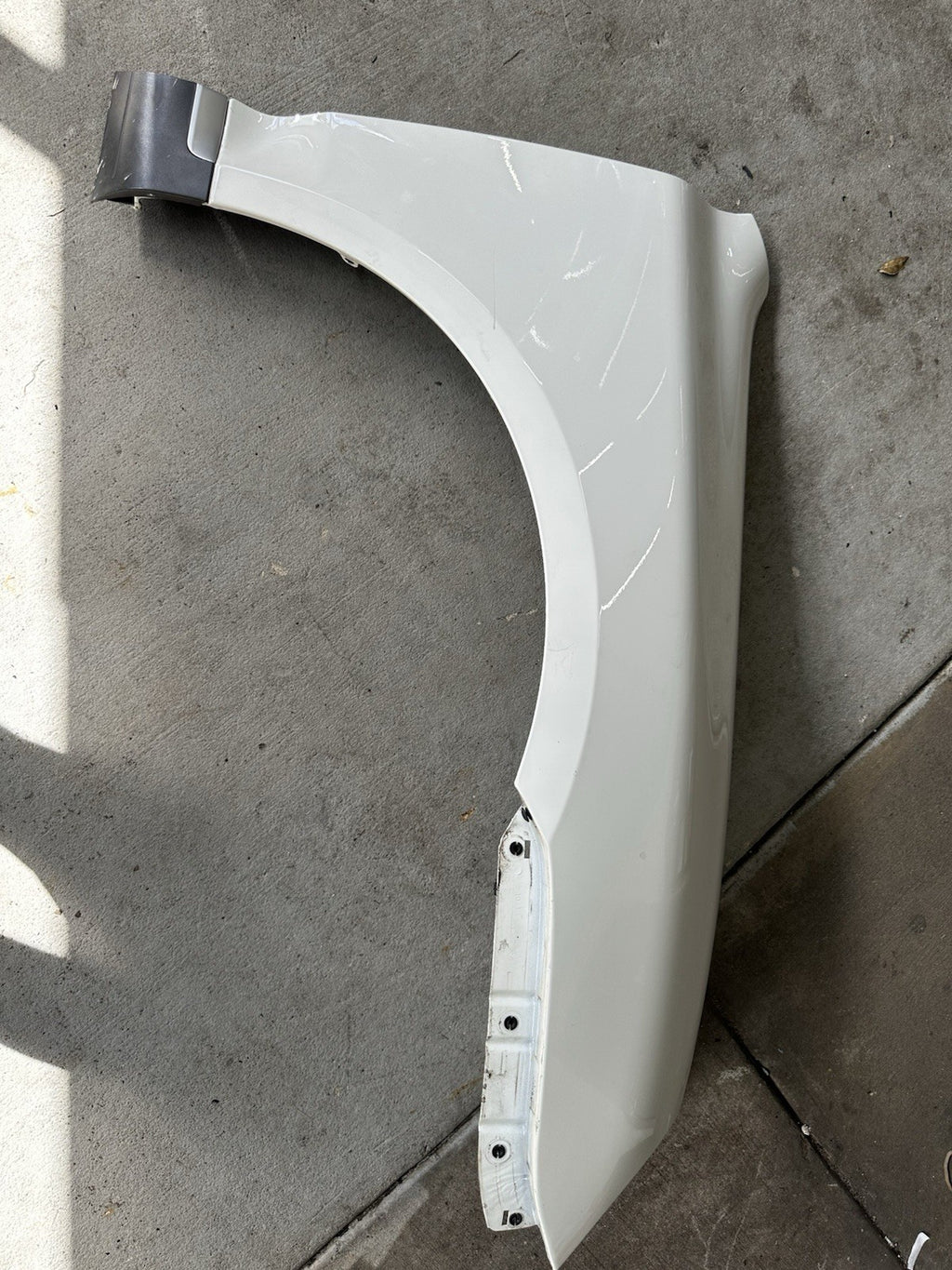 2003-2006 PORSCHE CAYENNE - Right Passenger Fender White OEM  95550303201