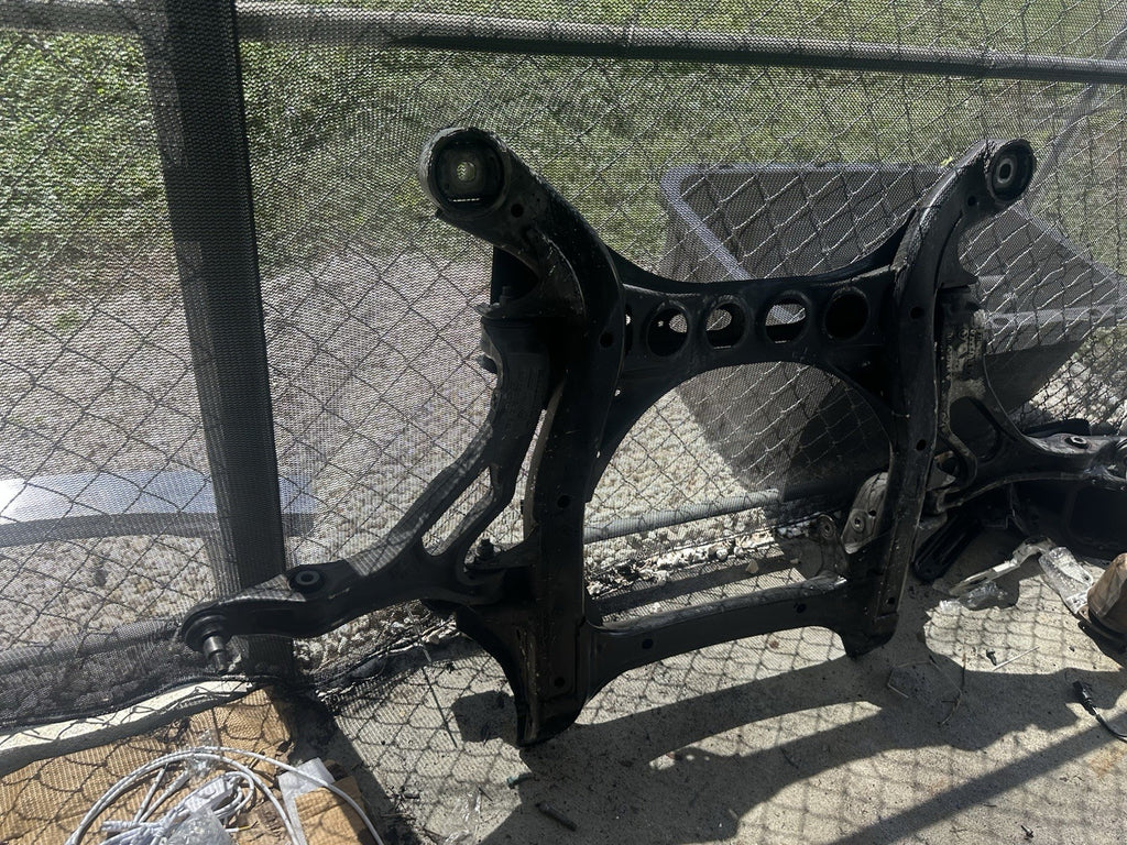 03-06 Porsche Cayenne 955 Front Subframe Crossmember  Sub Frame Rebar Assembly