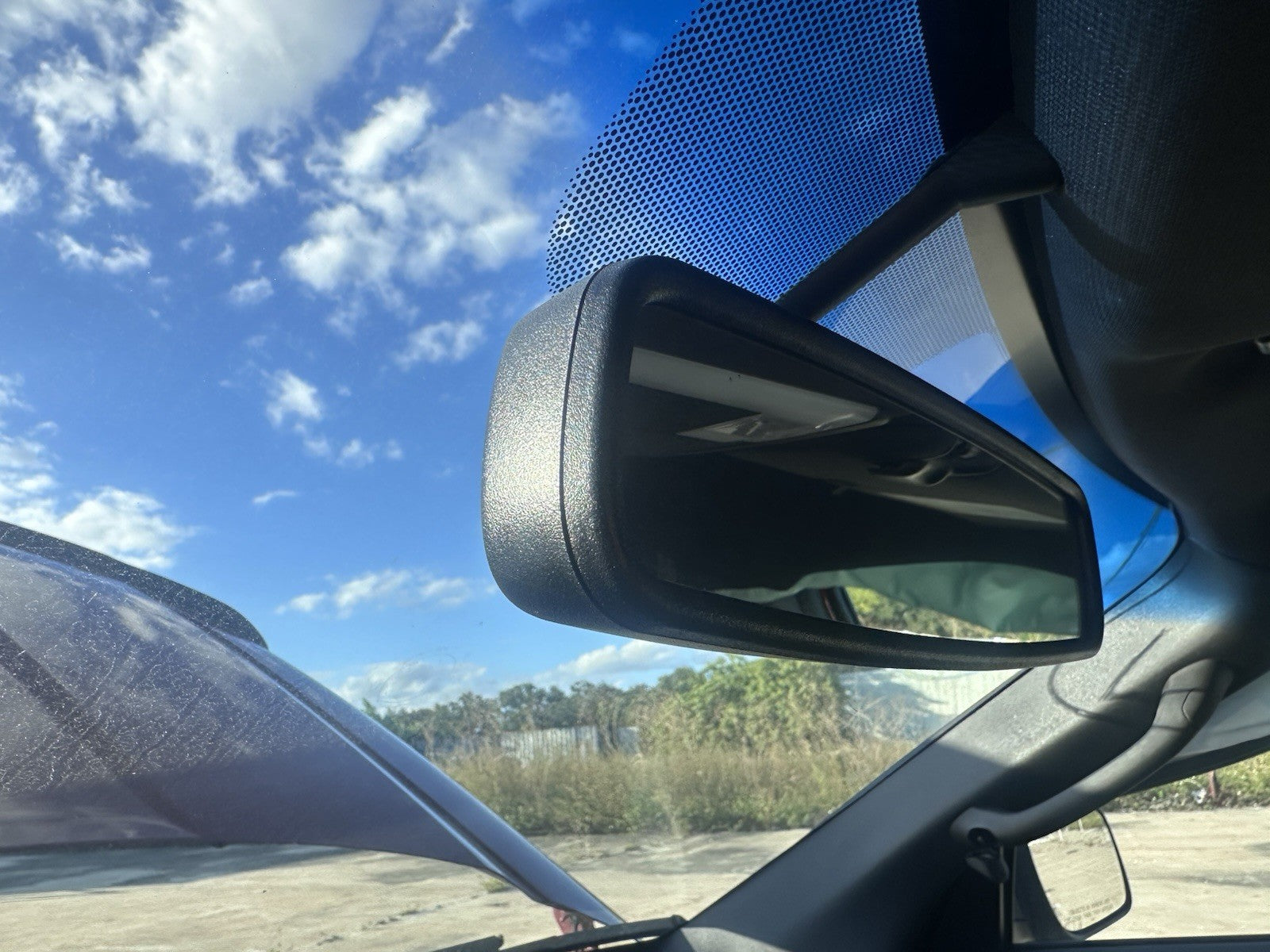 11 12 13 14 15 16 17 FORD EXPLORER Rear View Mirror