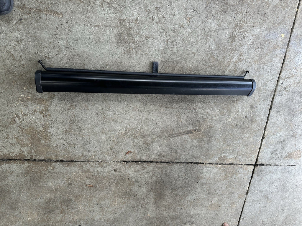 03-10 Porsche Cayenne Pull Up Net Partition Screen Assembly OEM 7L6861691D