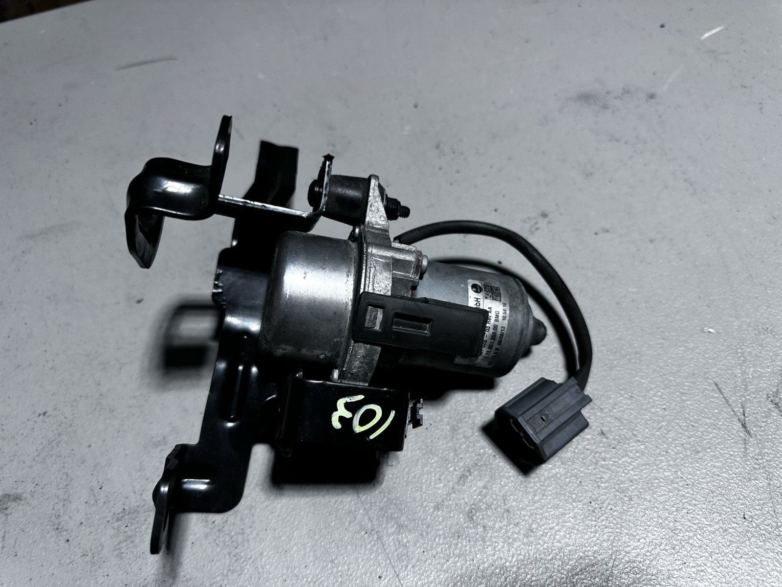 2010-2016 Hyundai Genesis Coupe Vacuum Pump 59200-2M000 OEM Tested