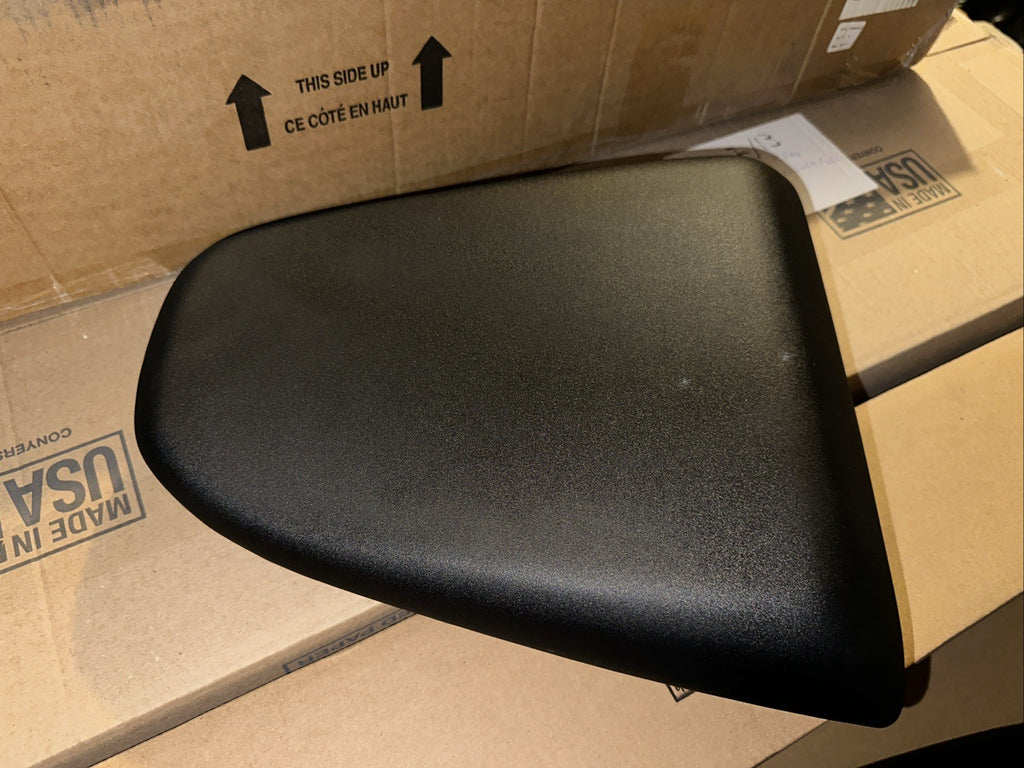 Honda VFR800F 2014-2019 Genuine Rear Pillion Seat New OEM 77300MJMD01ZA