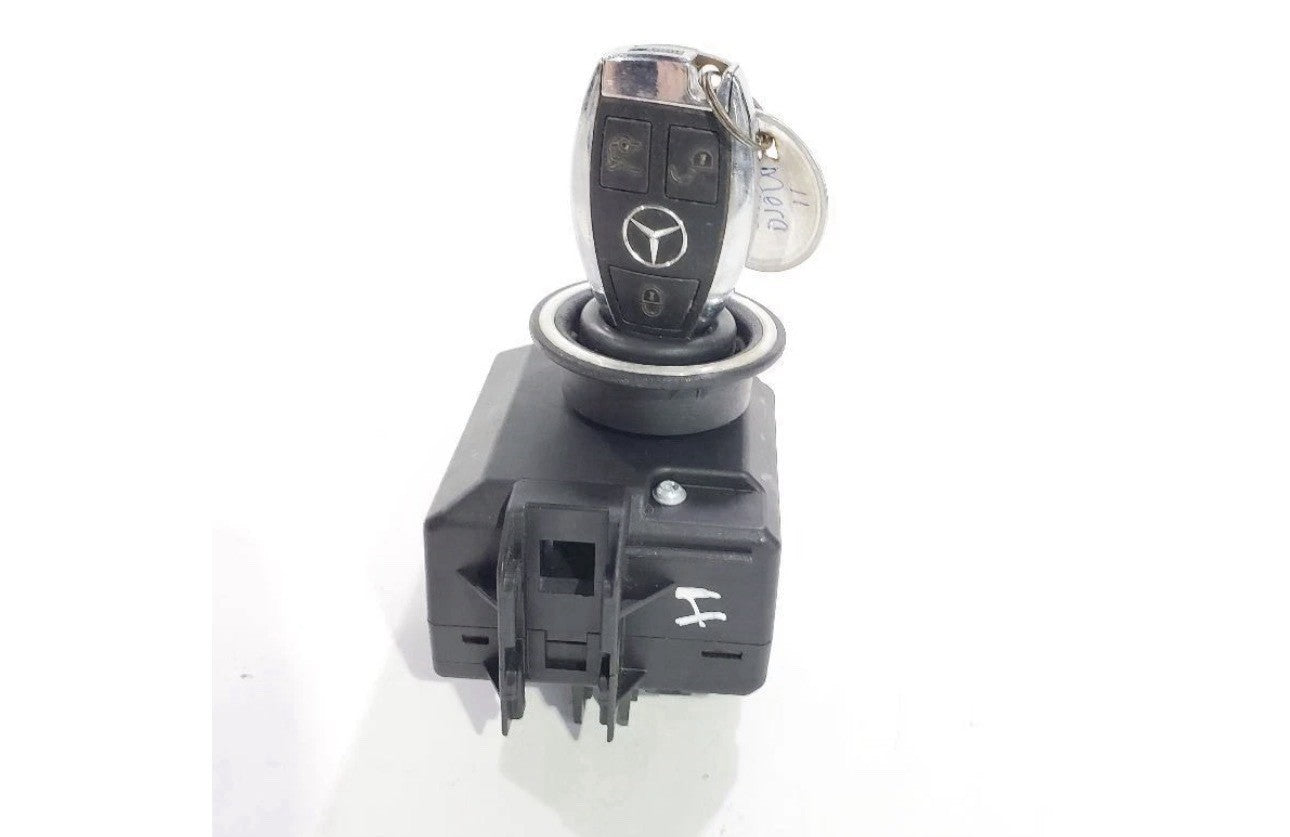 2011 Mercedes E350 OEM Ignition Switch With Key a2075450108
