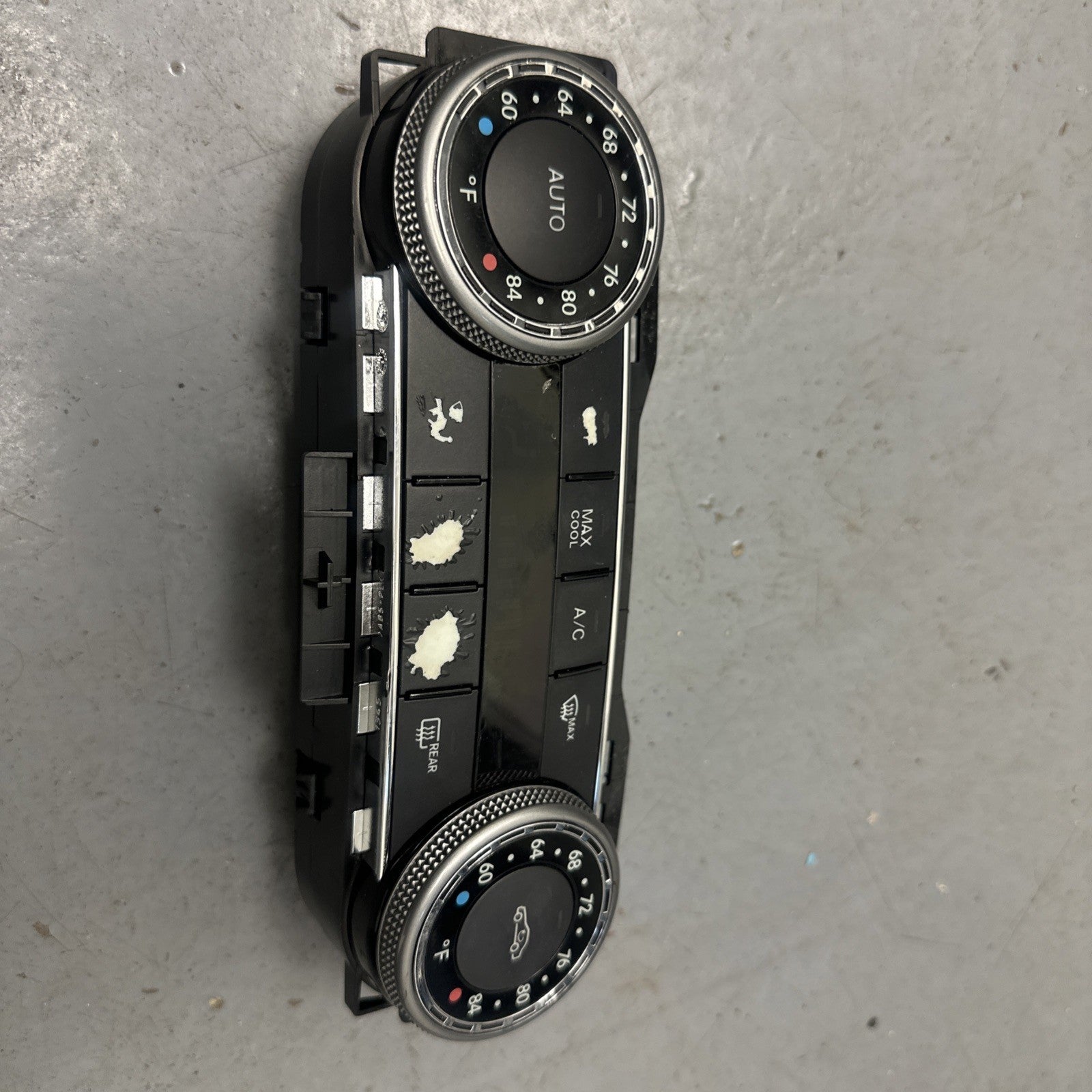 08-11 Mercedes W204 C300 AC A/C Climate Control Switch Module 2049009304OEM