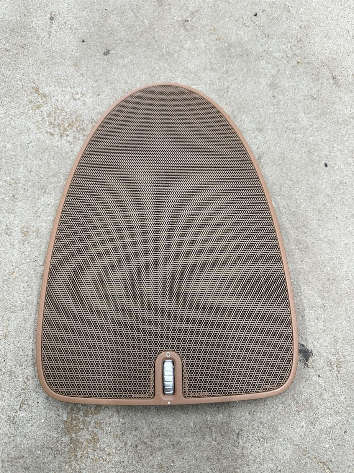 2003-2010 Porsche Cayenne Center Dash Speaker Vent Trim Sand Beige 7L5 898 189