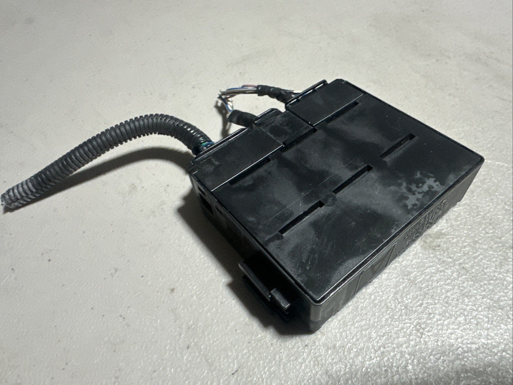 2006-2011 Lexus IS250 IS350 Multiplex Network Body Computer Module BCM OEM